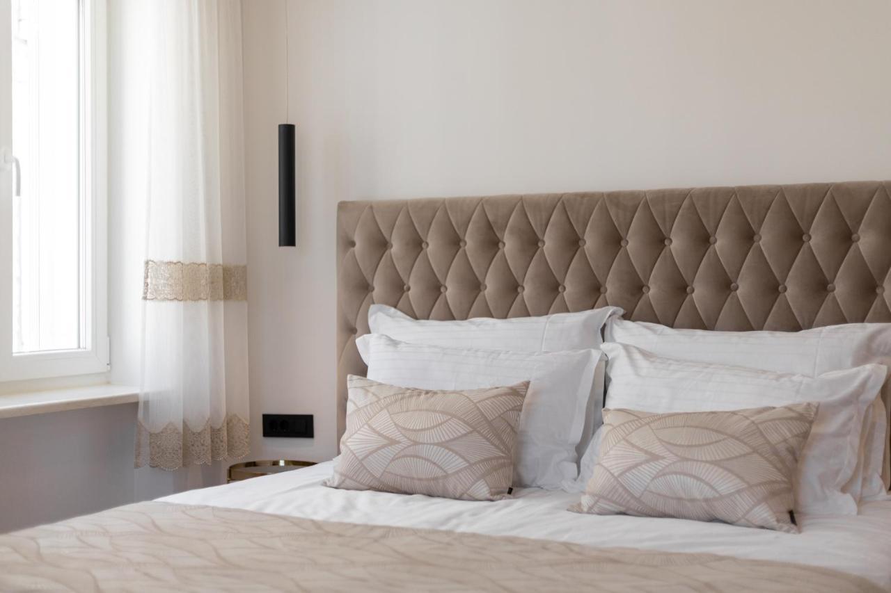 Luxury Accomodation Duje Split Bagian luar foto