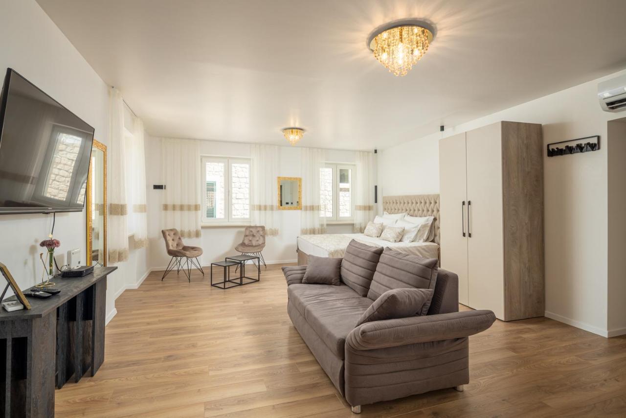 Luxury Accomodation Duje Split Bagian luar foto