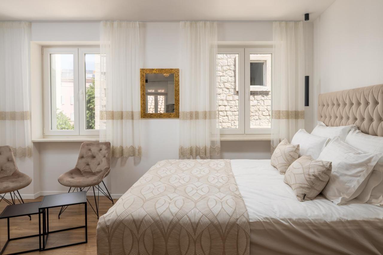 Luxury Accomodation Duje Split Bagian luar foto